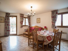Appartement spacieux pour 6 personnes avec terrasse au pied des pistes, parking et WIFI inclus - FR-1-508-2